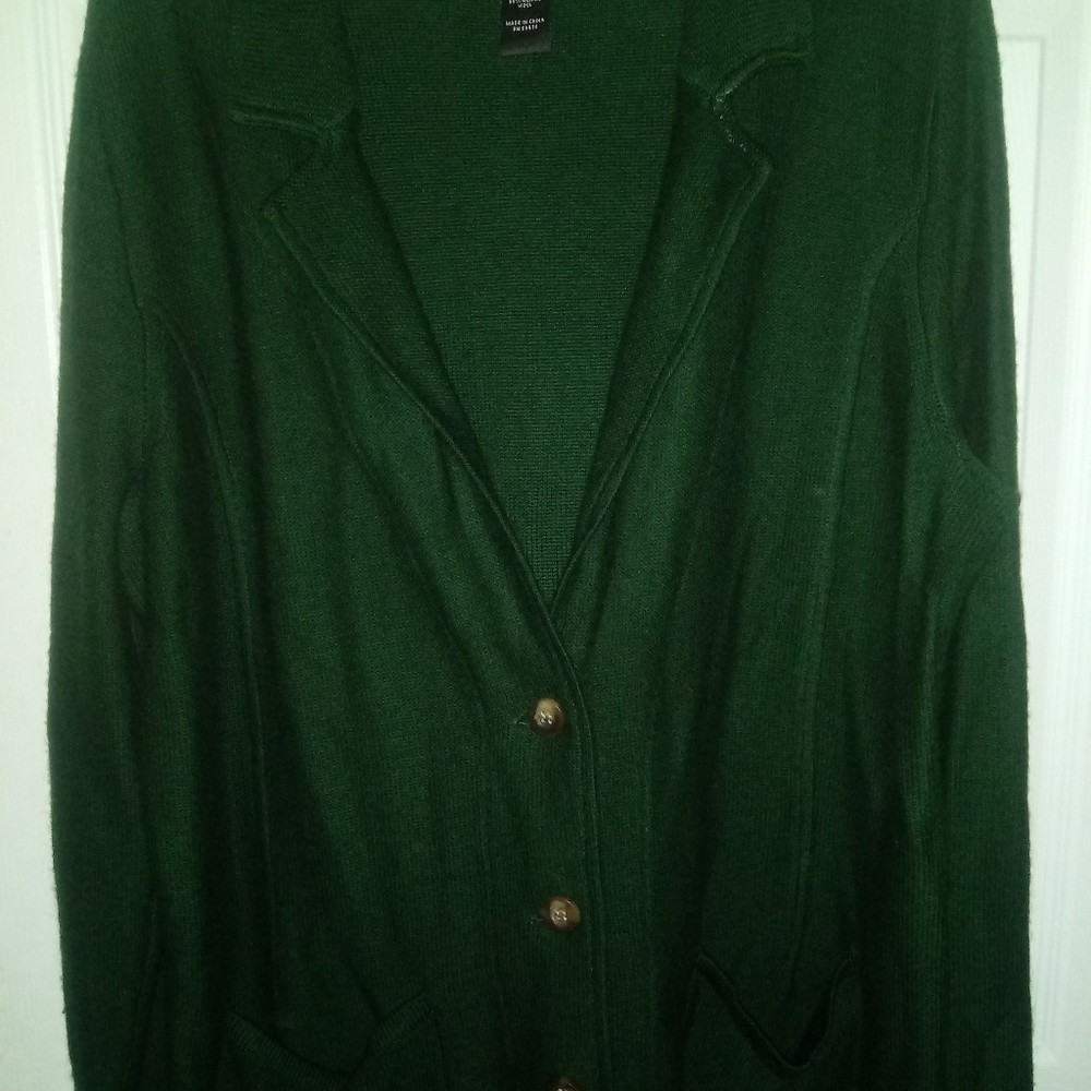 Green buisness sweater